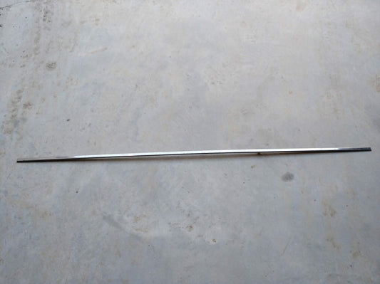 Baguette de porte avant