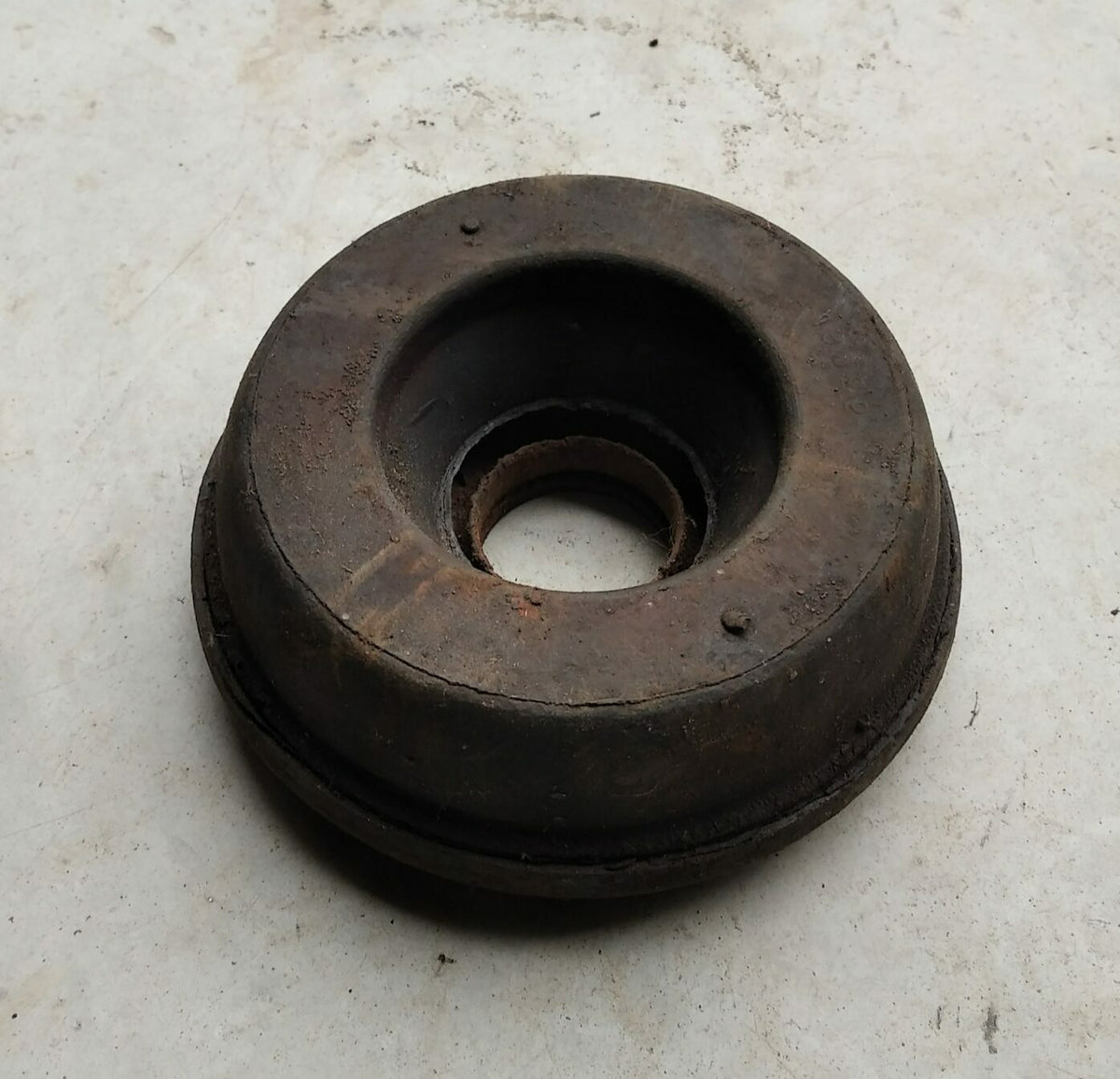 Butée pot de suspension diamètre 130mm