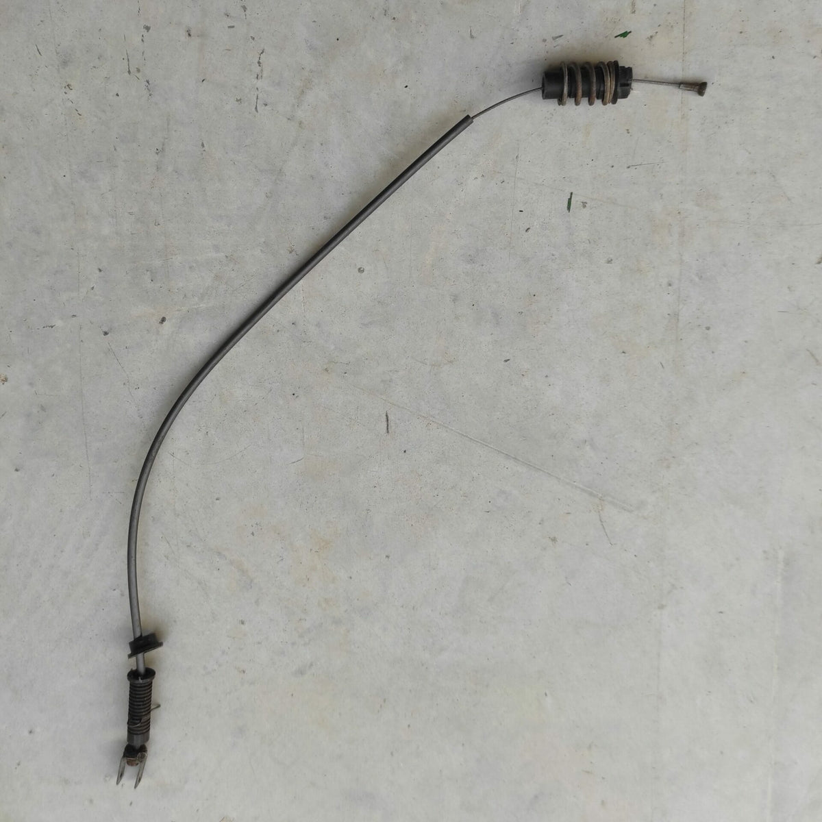 Câble d'accélérateur