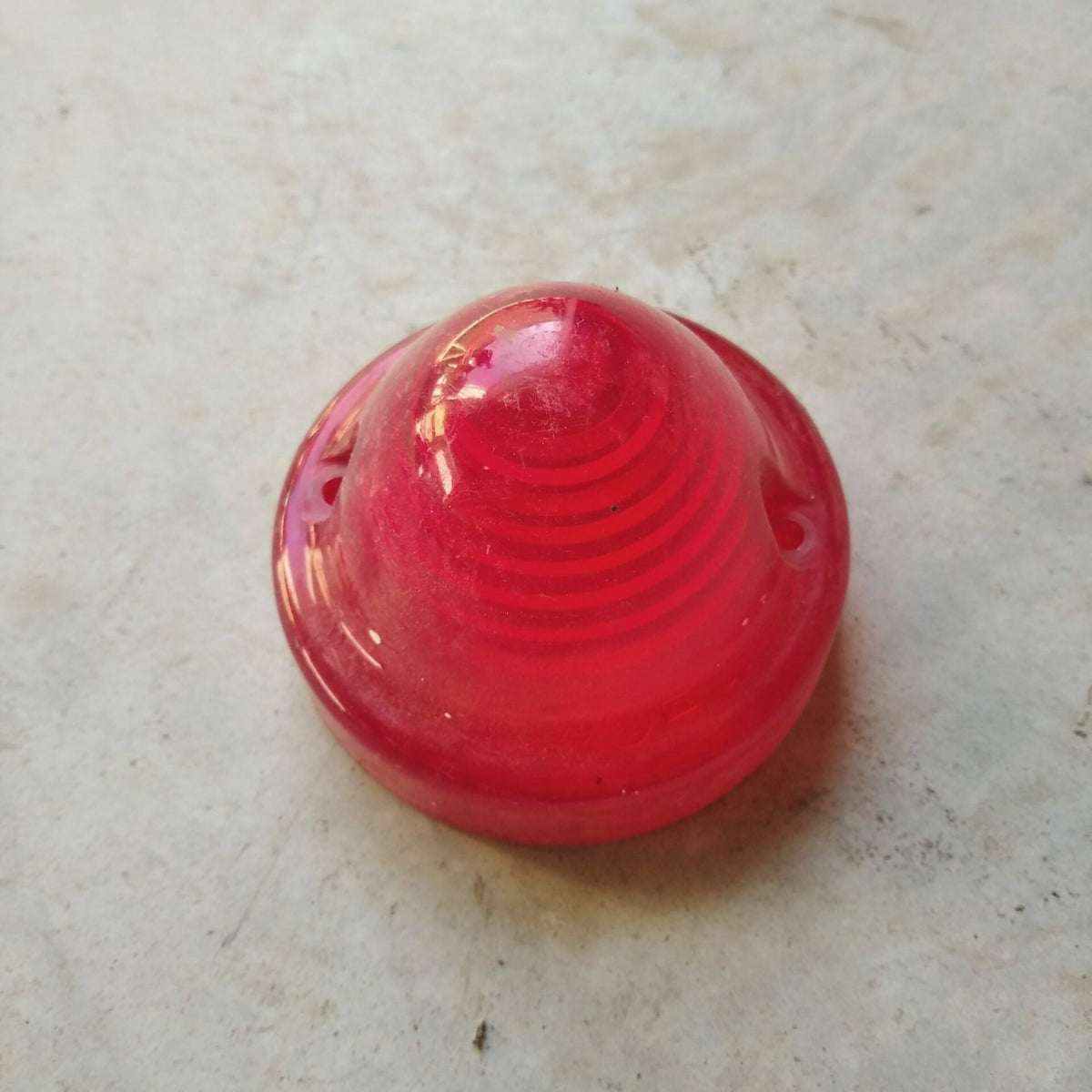 Cabochon de feu arrière Seima rouge