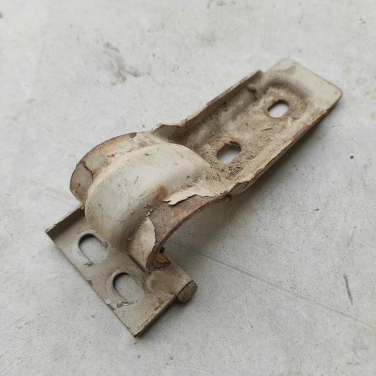 Charnière de porte avant gauche courte