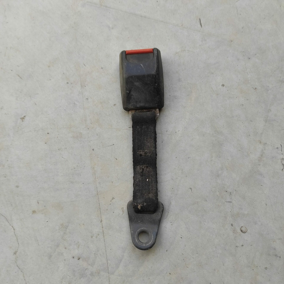 Clips ceinture arrière boucle carré
