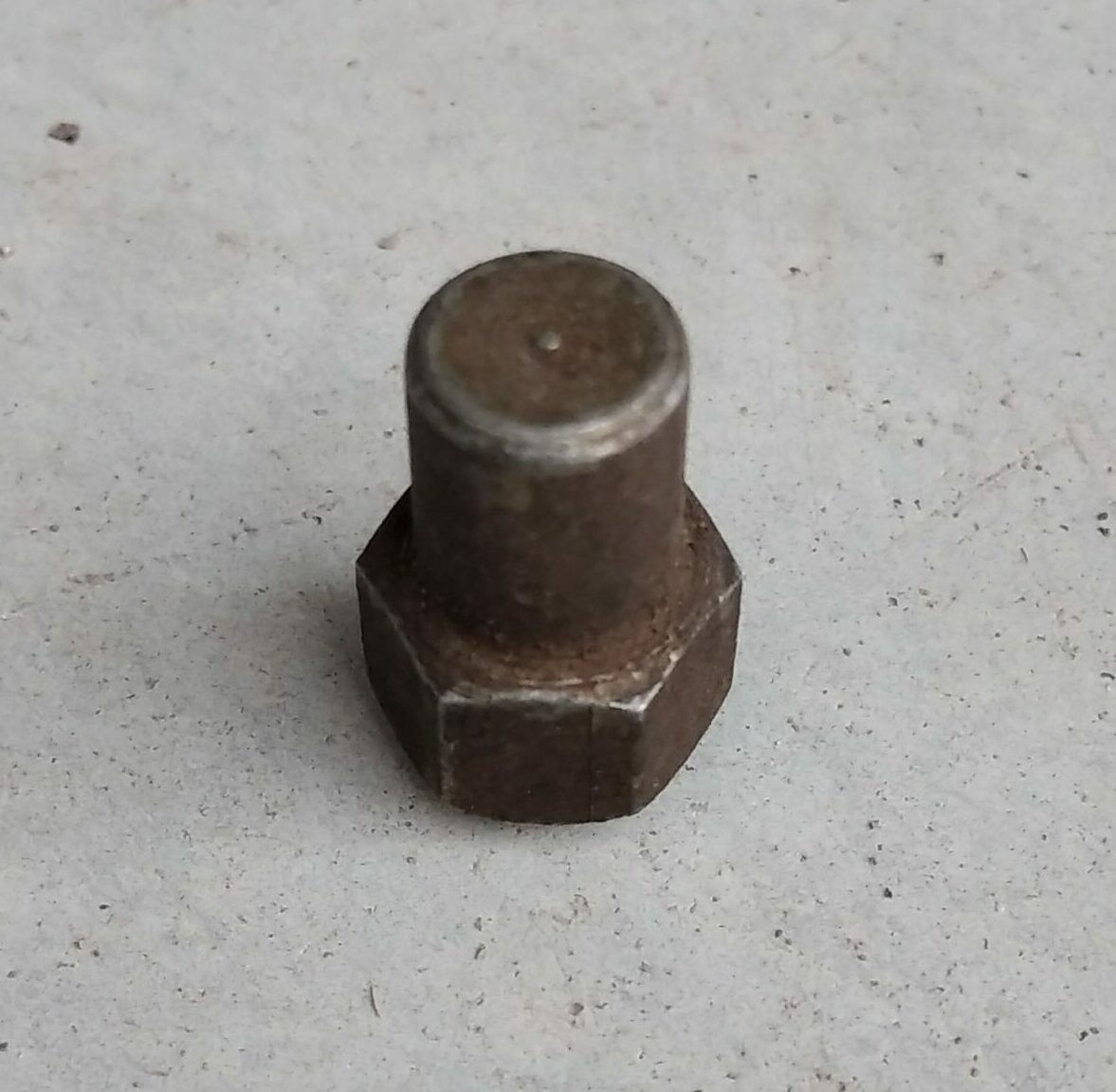 Écrou cache culbuteur bord arrondi