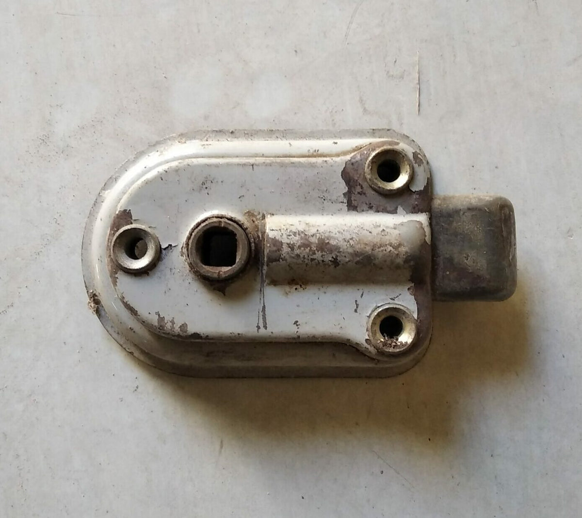 Gâche de serrure avant sans verrouillage intérieur 2CV