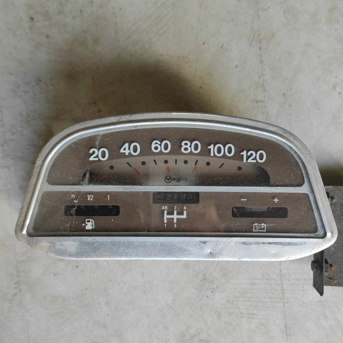 Grand compteur 12V fond marron Jaeger ou Veglia