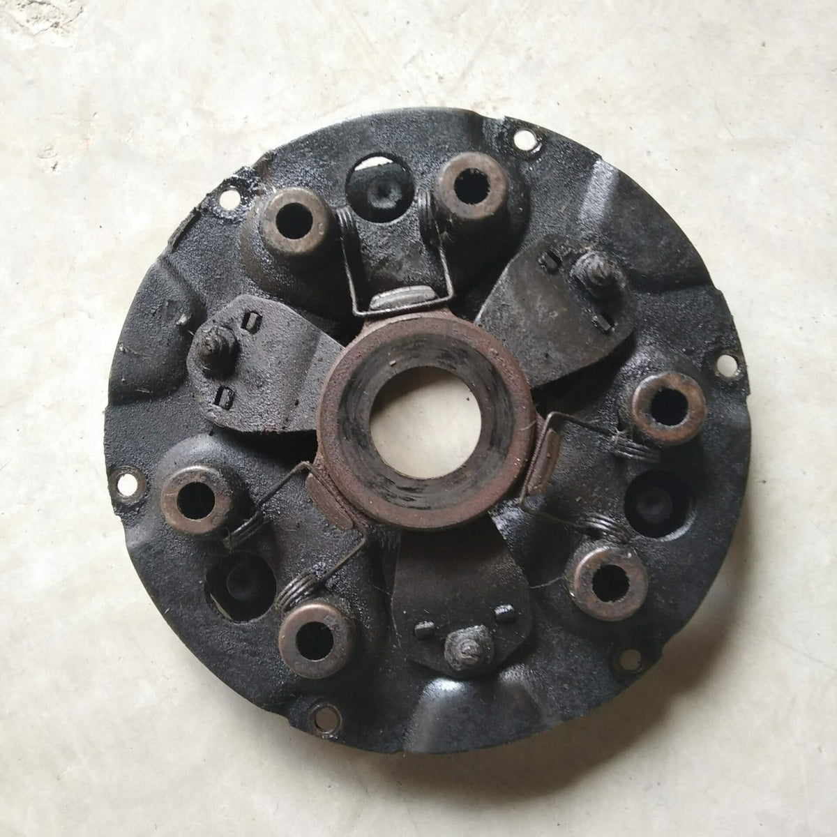 Mécanisme d'embrayage ancien modèle 6V