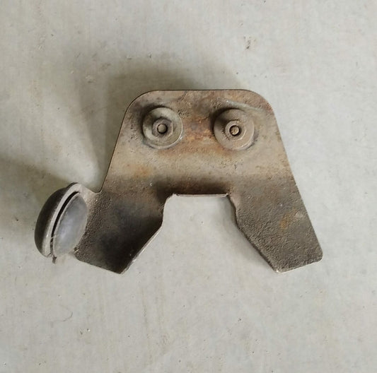 Platine de verrouillage béquille de capot 2CV