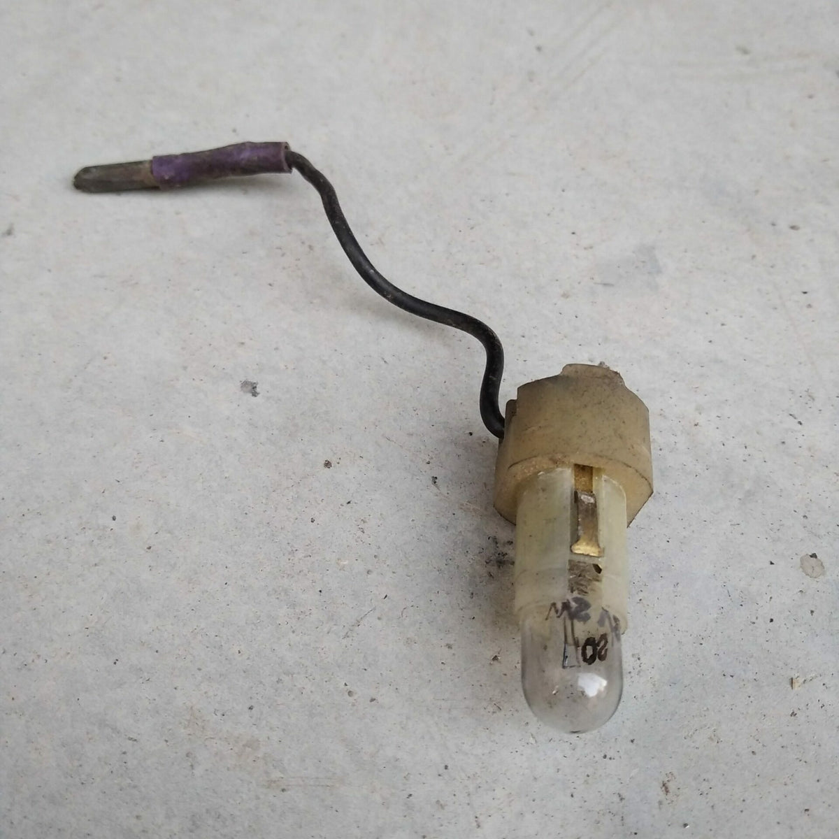 Support d'ampoule éclairage compteur nouveau modèle