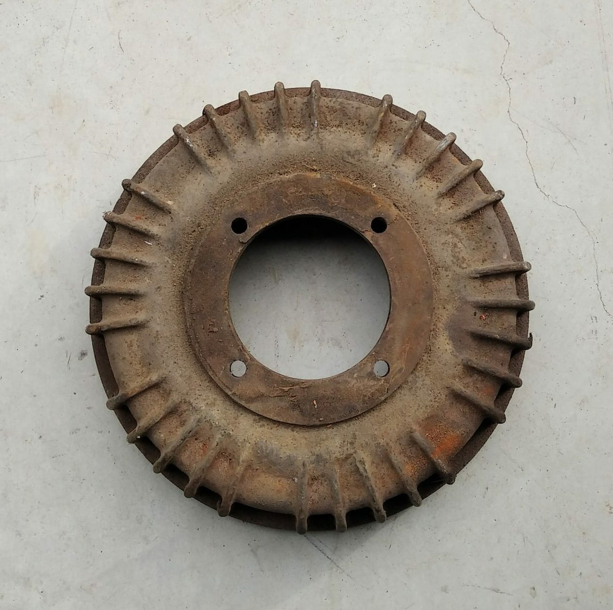 Tambour de frein avant 4 trous