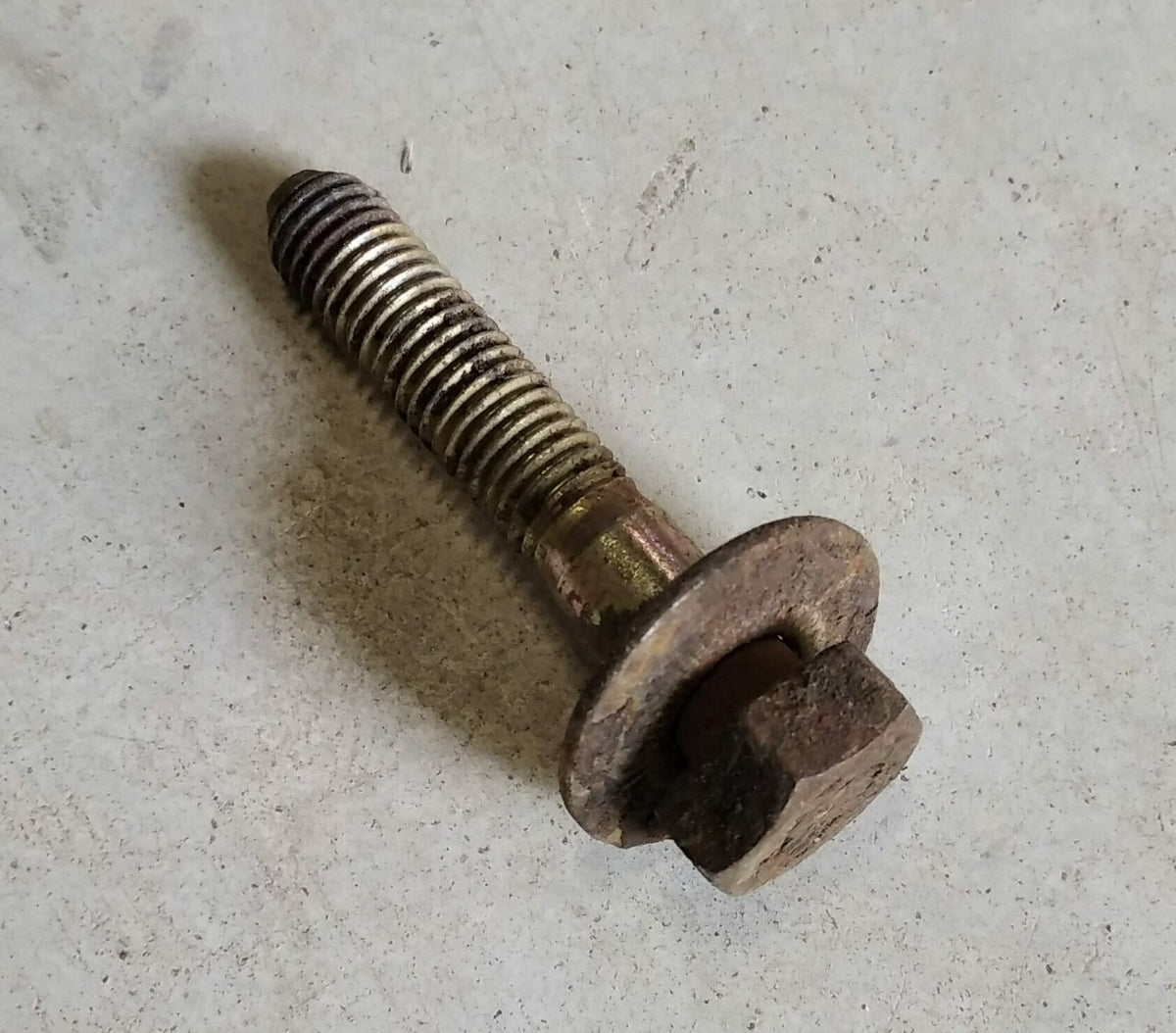 Vis de fixation support moteur
