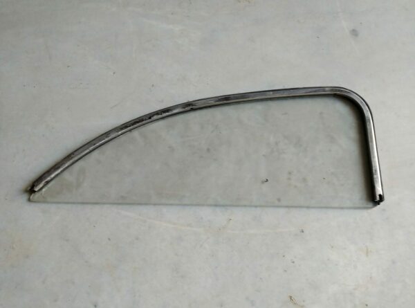 Haut de vitre inox gauche