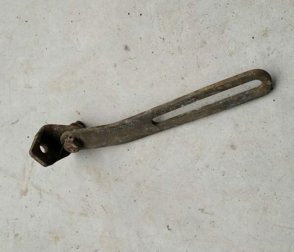 Patte fixation réglage alternateur longue moteur 602cc
