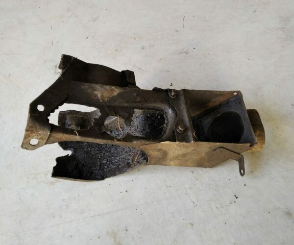 Boîtier chauffage côté gauche 425cc 18ch