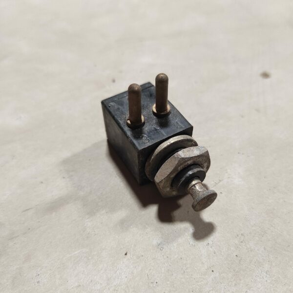 Contacteur de feu stop 12V cosses rondes